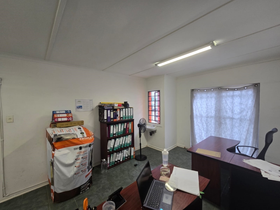 To Let Commercial Property for Rent in Port Alfred Eastern Cape